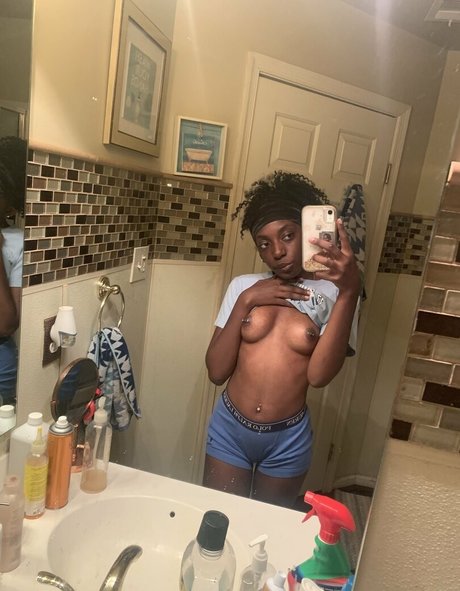 lovelykaybaby model sex picture