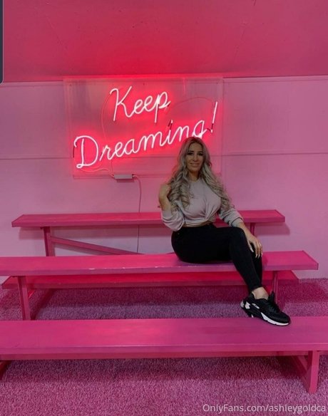 ashleygoldca top pornstar img