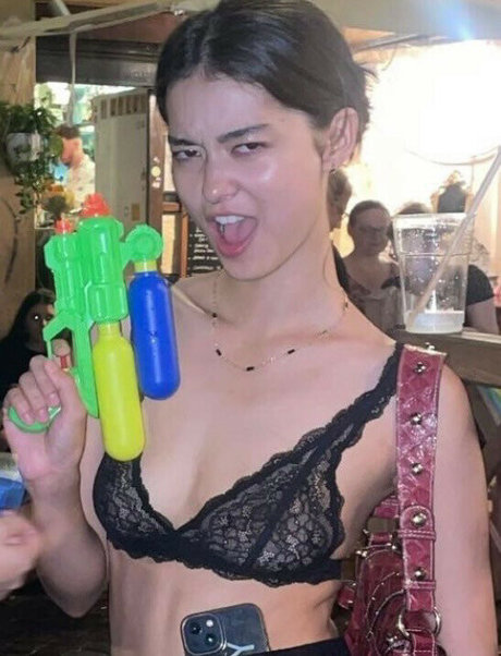 Elleerasmuss model xxx picture