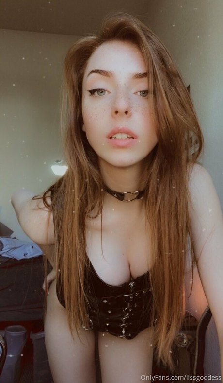 goddess lynn nudes star image