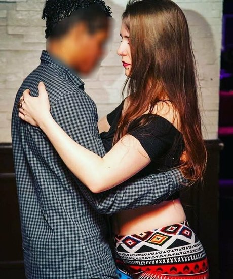 isabellaboth adult model photo