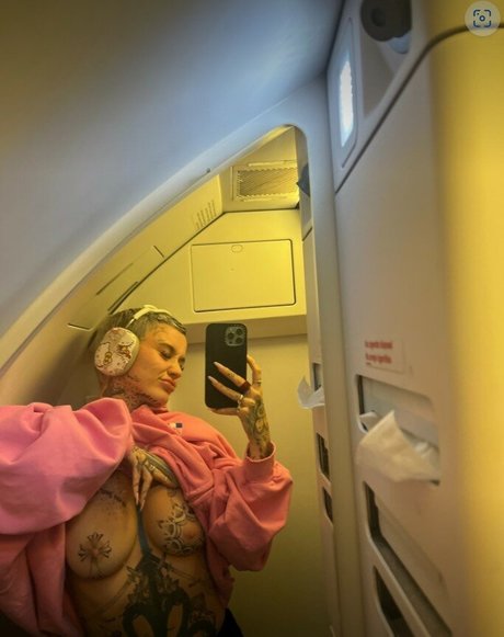 Coco Blake model nudes archive