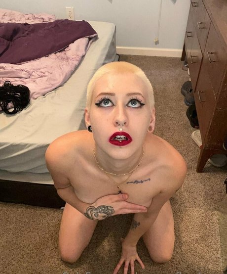 queenofbootyy__ model sex galleries