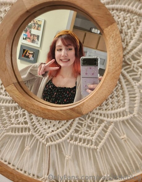 valvestia pornstar beautiful archive