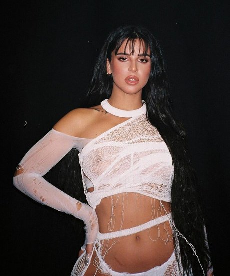 Nathy Peluso nice pornstar gallery