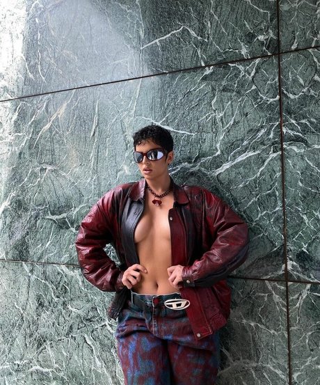 Nathy Peluso nude pornstar picture