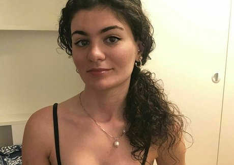 bianca bellaa model adult galleries