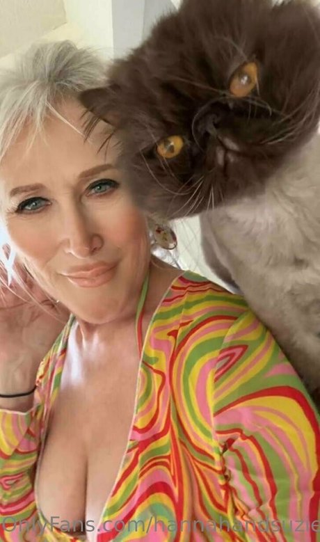 hannahandsuzie pretty pornstar pics