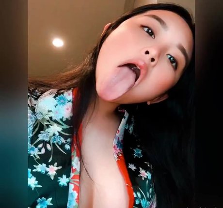 ambiyah beautiful model photos