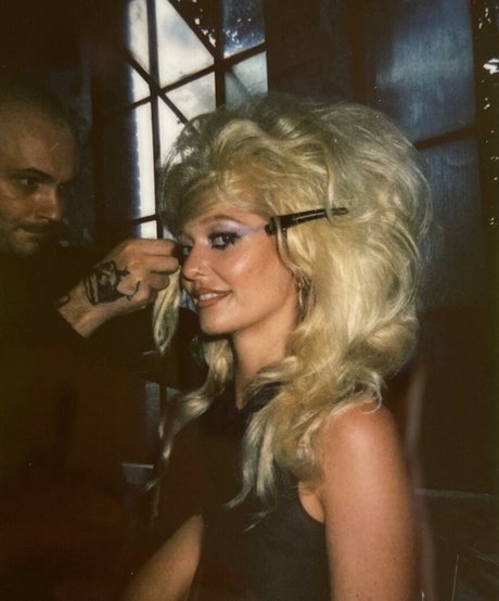 Poppyy Hopson nude pornstar photos