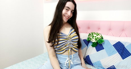 vicavitoria model hot pic