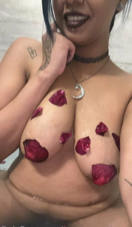 big tits amateur onlyfans sexy naked images