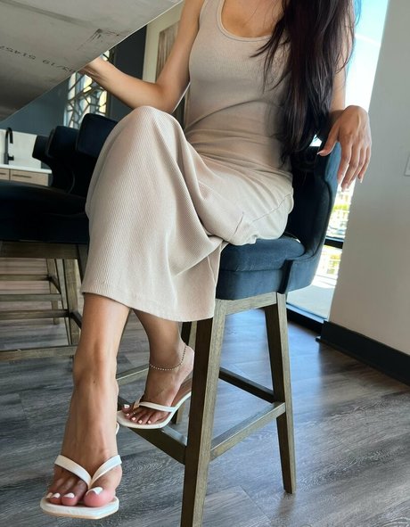 alittleoftiff top star photos