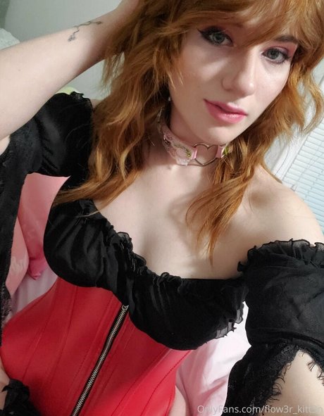 flow3r kitt3n high quality actress image