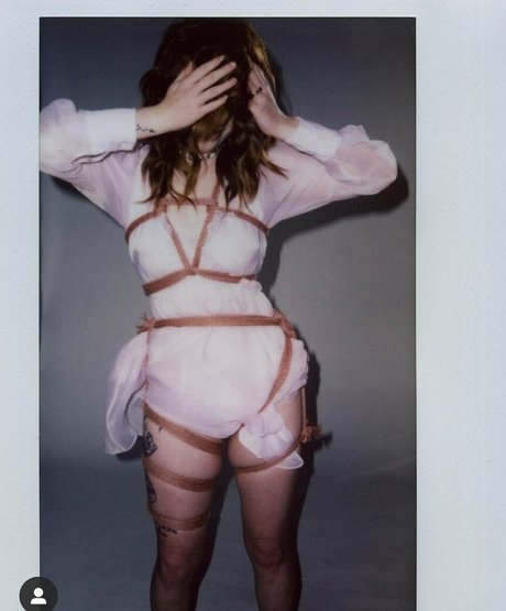 flow3r kitt3n model sex pics