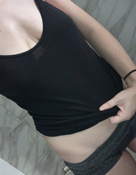 Heyminu nice model photo