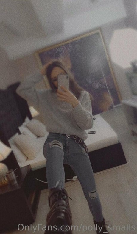 polly smalls nude star image