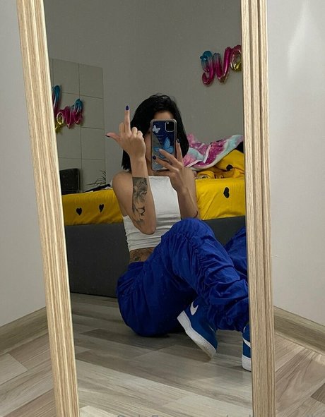 polly smalls sex actress photo