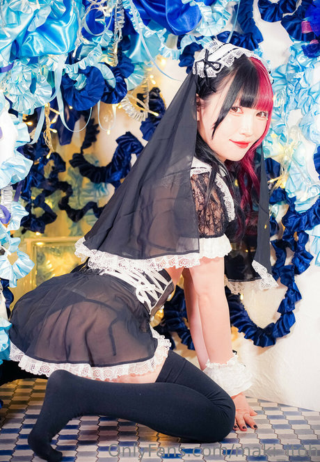 WomenJoshi star beautiful photo