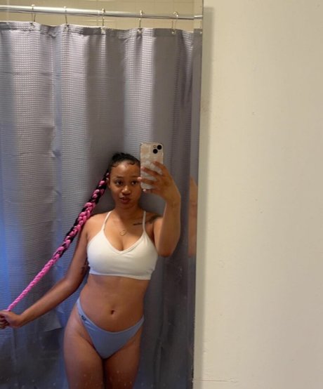 CallmeCoconasty beautiful pornstar gallery