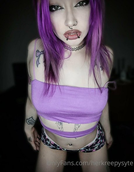 herkreepysyte exclusive model gallery