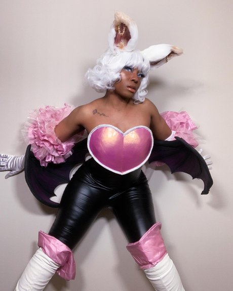 Maibunnii exclusive pornstar img