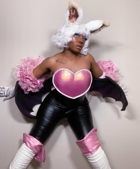 Maibunnii star sex galleries