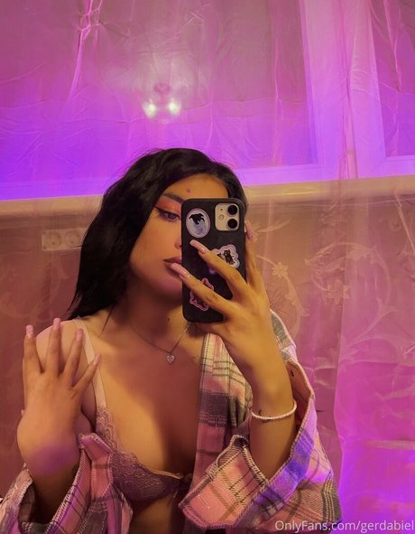 carmencarmen69 star naked archive