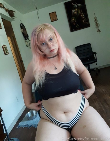 freeknockers420 sex actress img