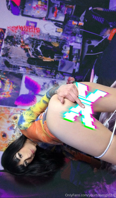 yourtokengirl2 0 pornstar high quality image