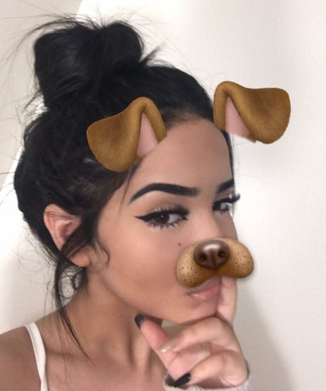 Genatg_ model nudes picture