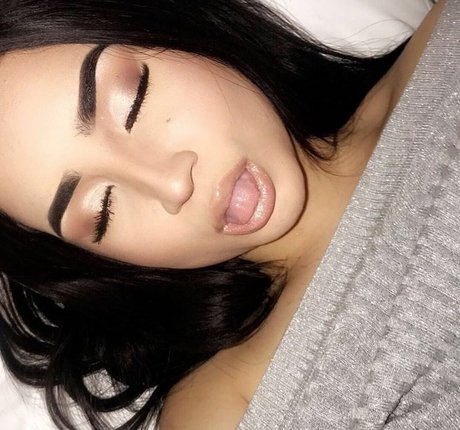 Genatg_ adult model img