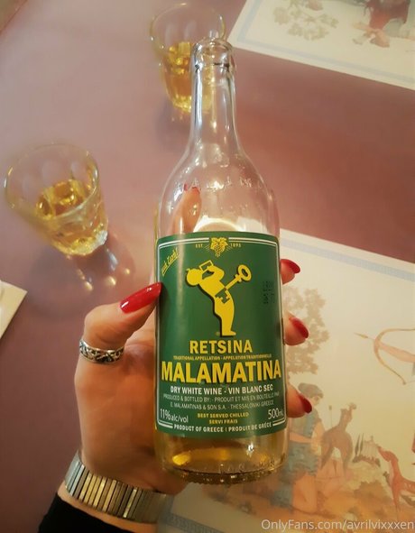 avrilvixxxen profile pic