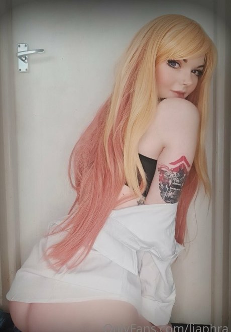 LouiseJulie perfect model image