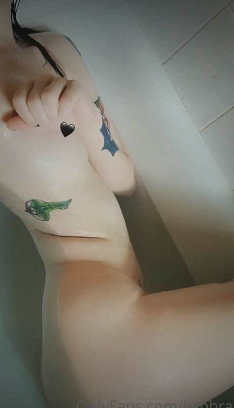 LouiseJulie pretty model gallery