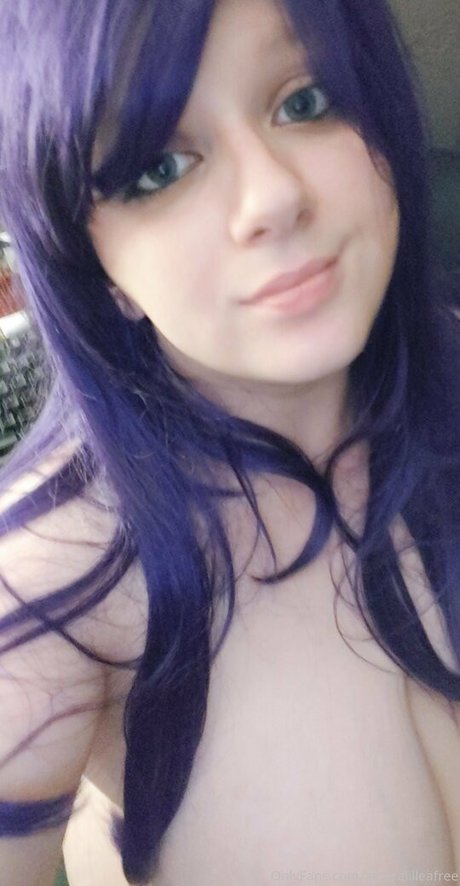 aezlealilleafree perfect actress img