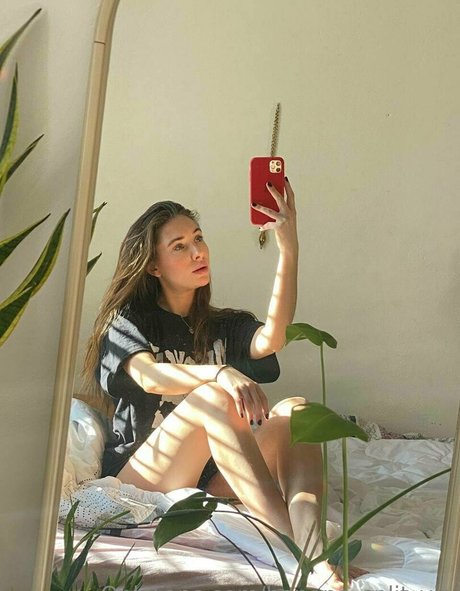 banana split vip hd model image