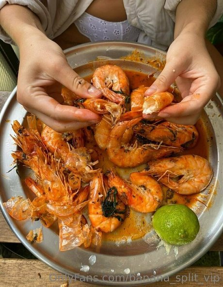 banana split vip pornographic actress photos