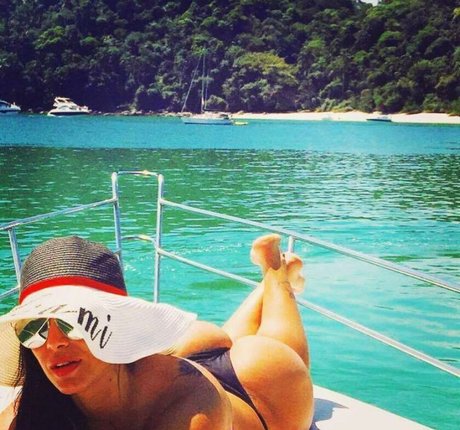 Fabiana Andrade thumbnail