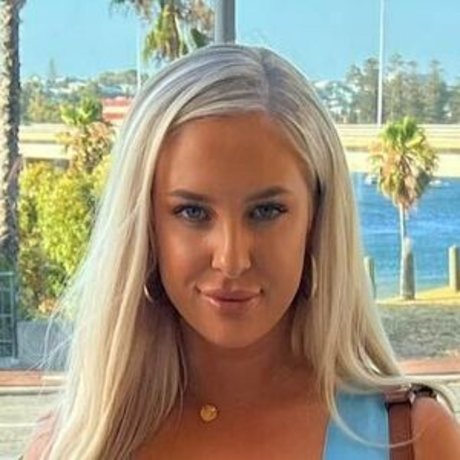 __ninaraee adult actress galleries