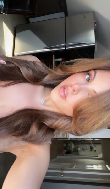 Nicole O model nudes picture