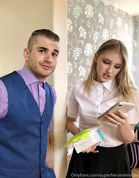 superheroinelimited pretty pornstar photo