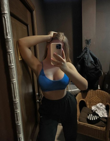 natasha westyy star pretty archive