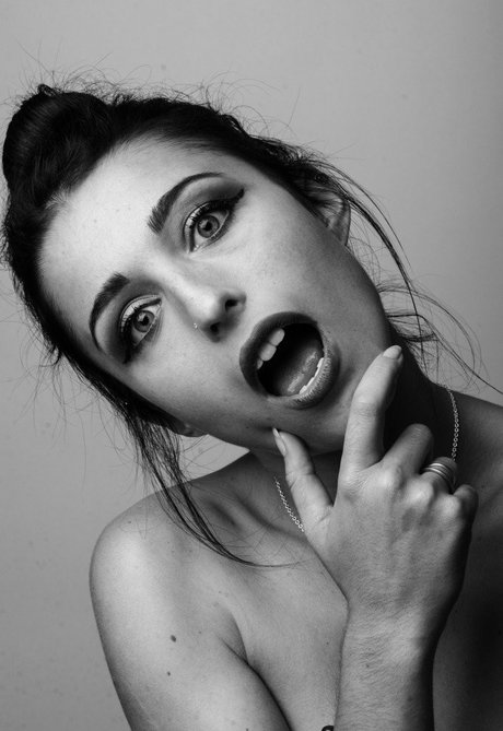 missfayevip perfect actress galleries