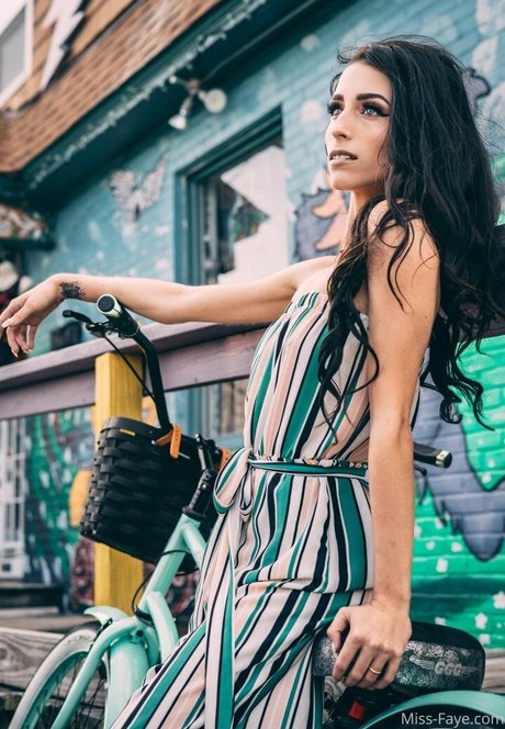 missfayevip nudes pornstar photo