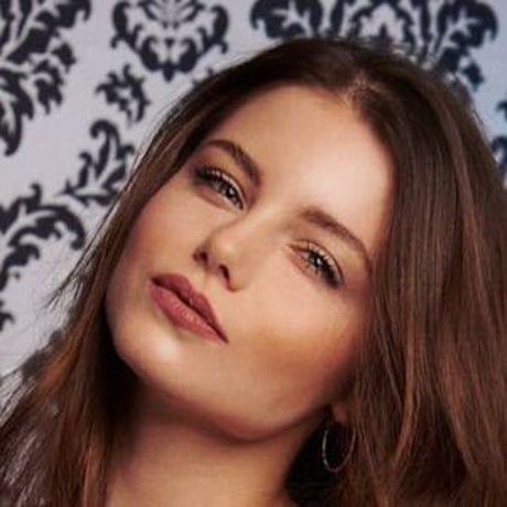 Madlen brandao high quality actress photos