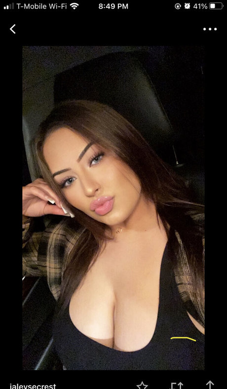 Jaley S pornographic actress picture