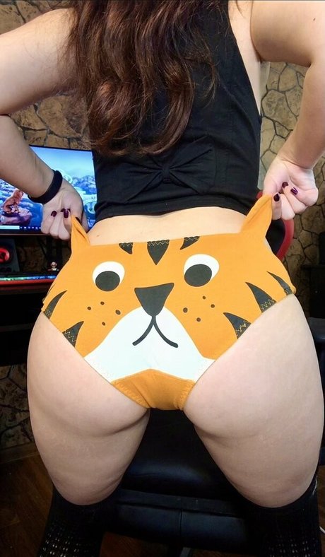 jannetkat99free naked actress photos