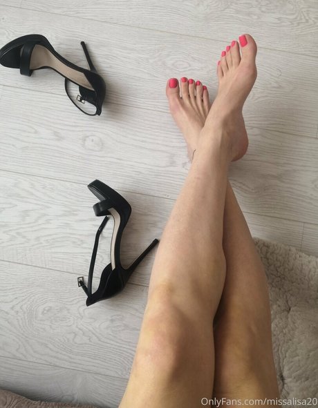 missalisa20 porn model picture