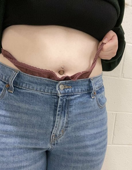 ilovewedgies pornstar adult picture